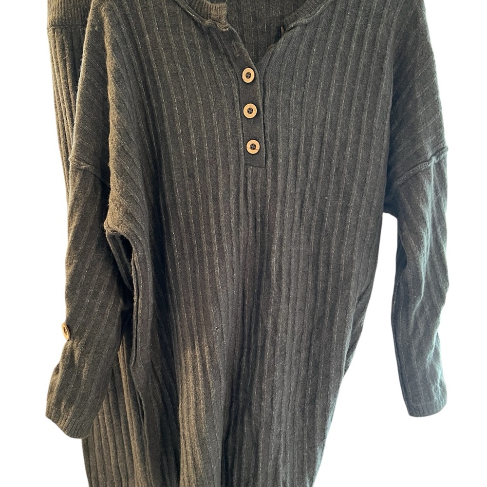Free People Charcoal Ribbed Sweater and pants set.